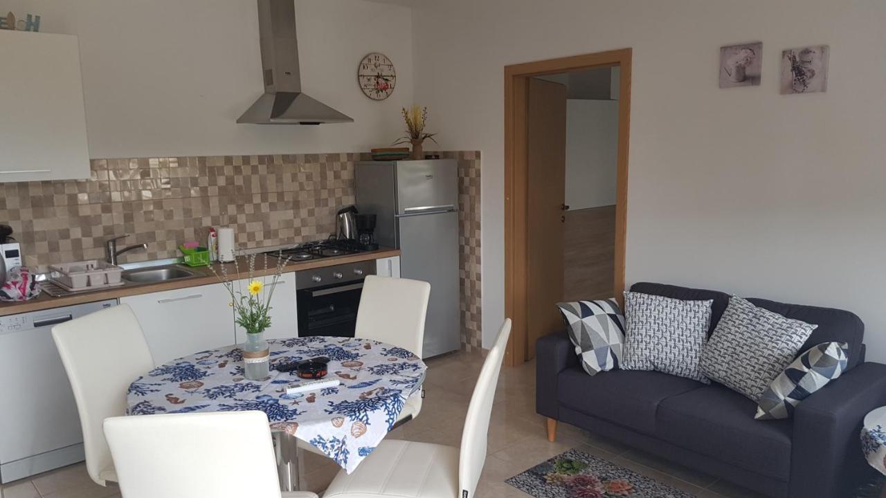 Apartman Luka Banjole Dış mekan fotoğraf
